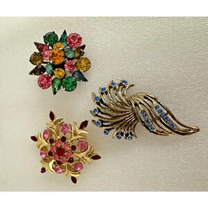 Lot 3 Vintage CORO Signed Rhinestone Brooches Floral Multicolor Spray Domed
